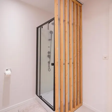 アパート Charmant Studio Renove Et Central *